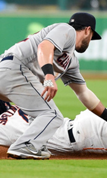 Trevor Bauer, Indians blank Astros 4-0